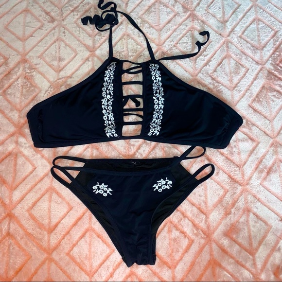 SOLD - Picture 3 of 4